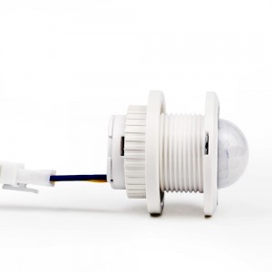 Sensor Gerakan PIR untuk Lampu Otomatis Lansia